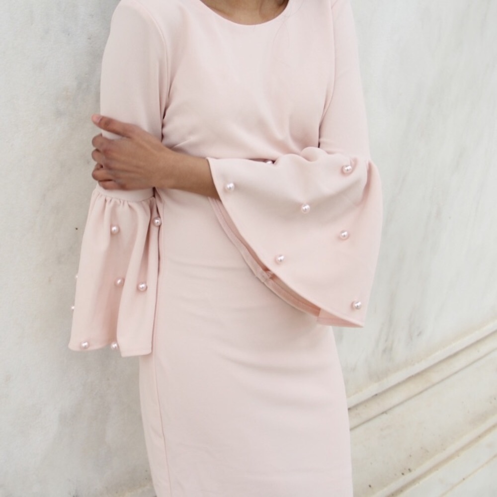 LULU’S blush pink dress Size XS